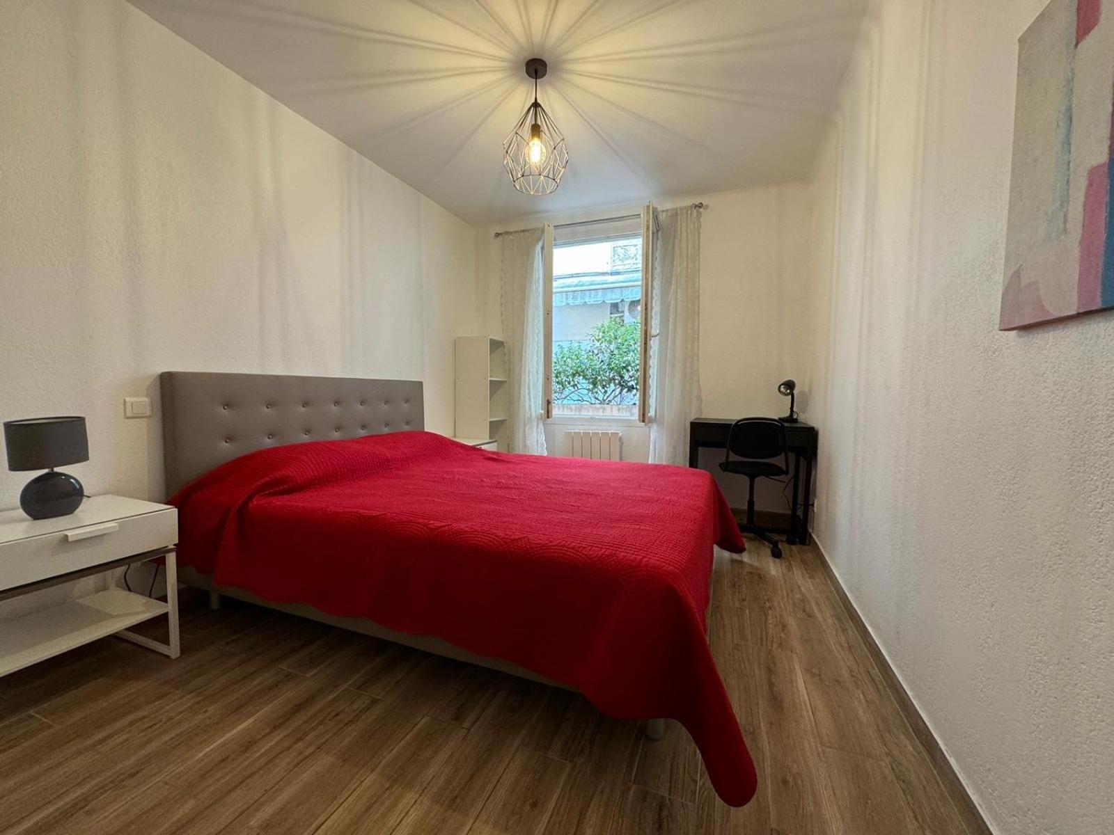 Cosy Poullan, 2-Bedroom Apartment, 200 M From The Beach Ница Екстериор снимка